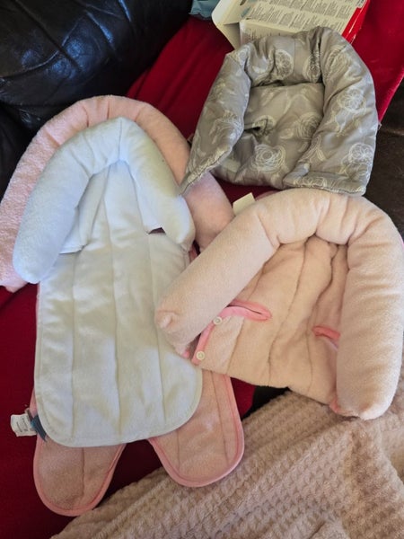 Baby head supports Carousel 1