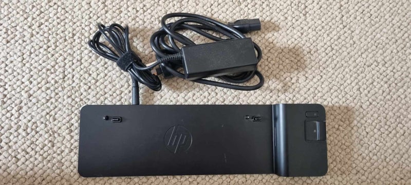 HP Ultraslim Docking Station and power supply Carousel 1