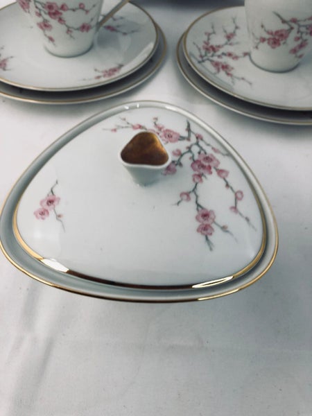 Bavaria -Hutschenreuther Almond Blossom (20450)62945250719491113