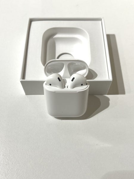 DT Deal! Apple AirPods 2 with Charging Case Carousel 3