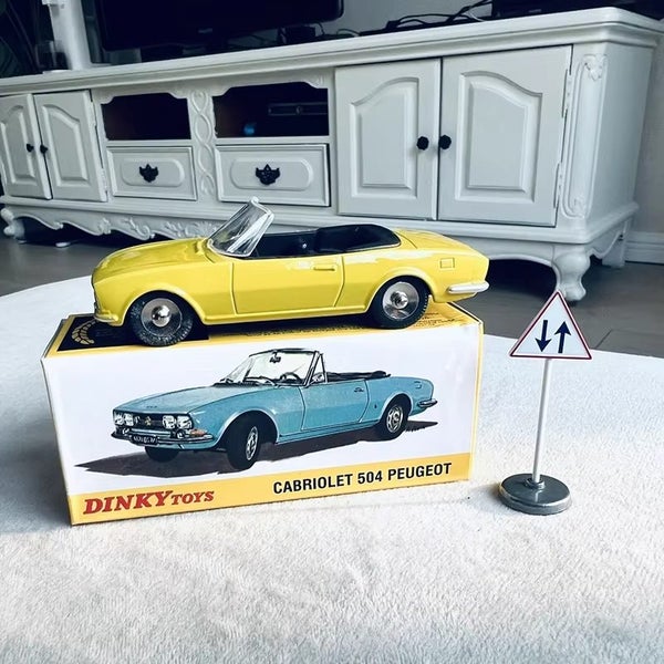 Diecast Alloy Cabriolet 504 Convertible Sports Car Model Classic Vehicle, B Carousel 1