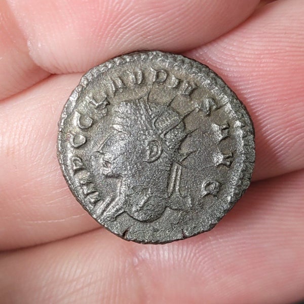 Claudius II Gothicus Antoninianus. 268 - 270 AD. RIC 1027 Carousel 1