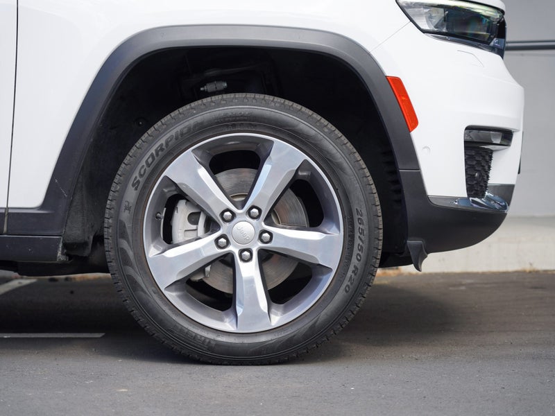 2022 Jeep Grand Cherokee L Limited 3.6P 4WD 8A...62866856317955113