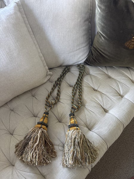 Pair of Curtain Tie Backs Carousel 1