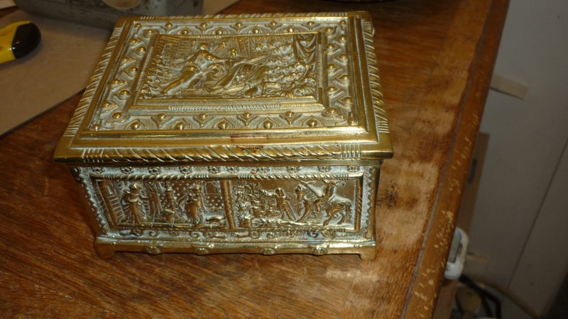 ORNATE BRASS BOX Carousel 2