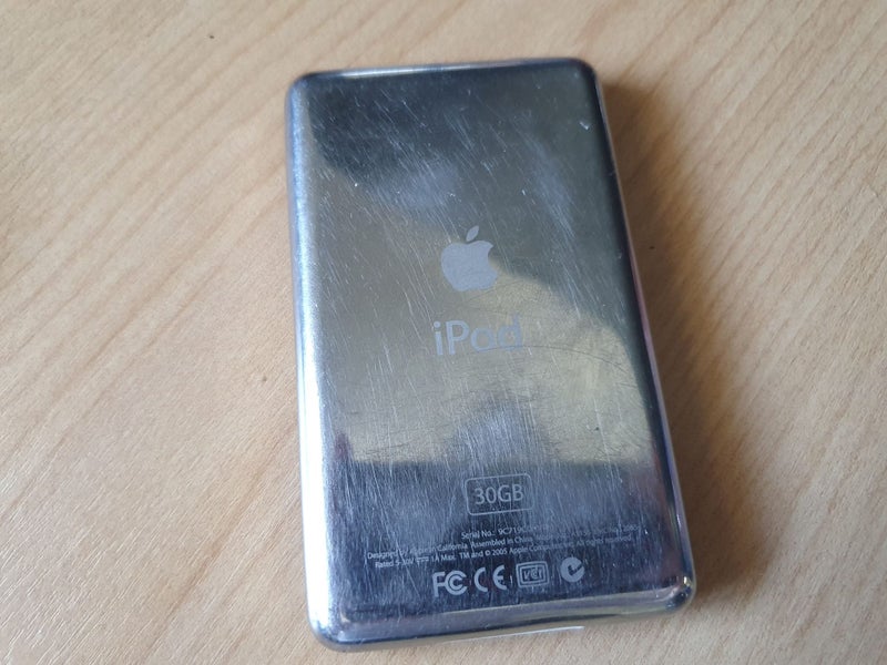 iPod Classic 5th Gen 128gb Carousel 4