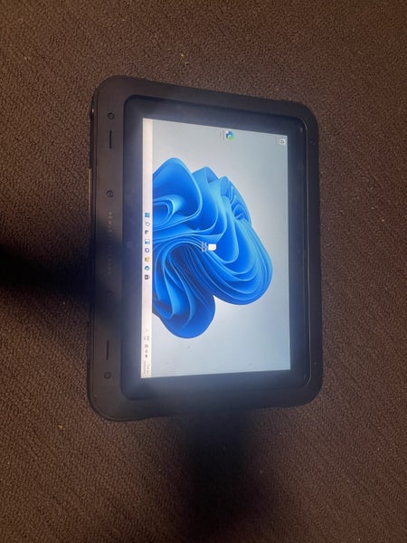 HP ElitePad 1000 G2 Rugged Tablet Carousel 1