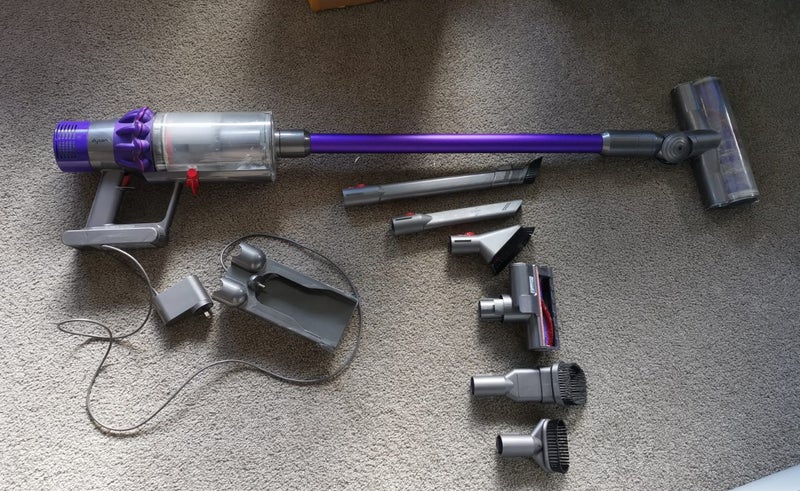 Dyson V11 Animal Vacuum Cleaner Carousel 1