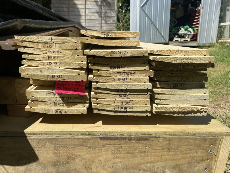 PINE BEVEL BACK WEATHERBOARDS - 187 x 18mm - FJ PP H3.2 - 243m Carousel 3