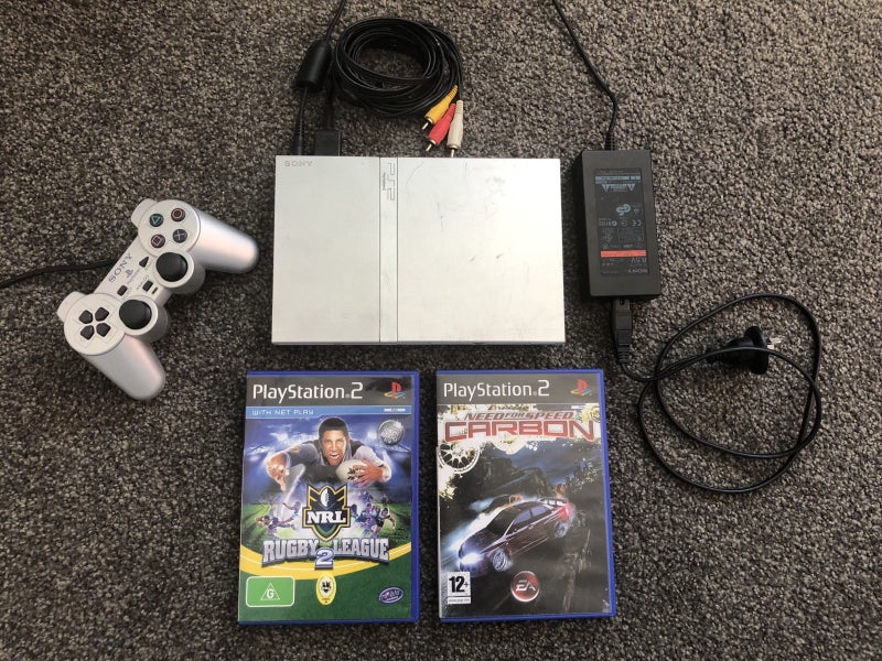 Silver PlayStation 2 / PS2 Console / Controller / Games x2 Carousel 1