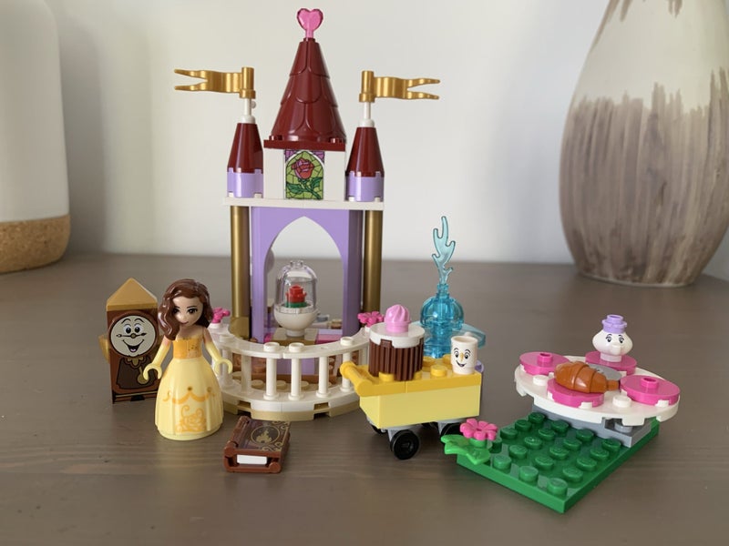 Lego Disney Princess Belle’s Story Time 10762 Carousel 1
