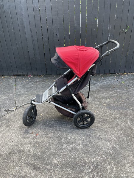 Mountain Buggy, Carrycot plus and accessories Carousel 1