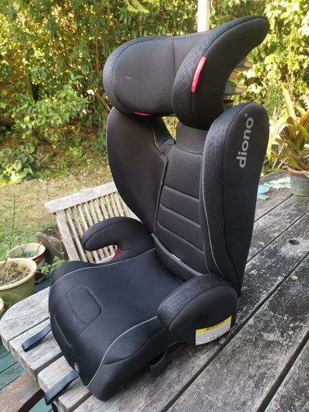 Diono Monterey XT Booster Seat in excellent condition Carousel 2