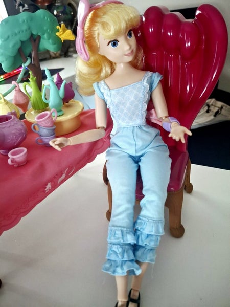 Bo Peep Doll and Disney Alice in Wonderland Play Set Carousel 2