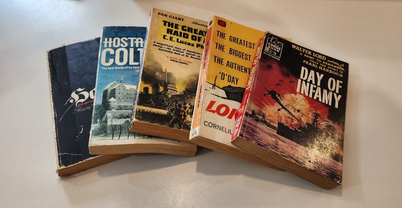 World War 2 books x 5 Carousel 1