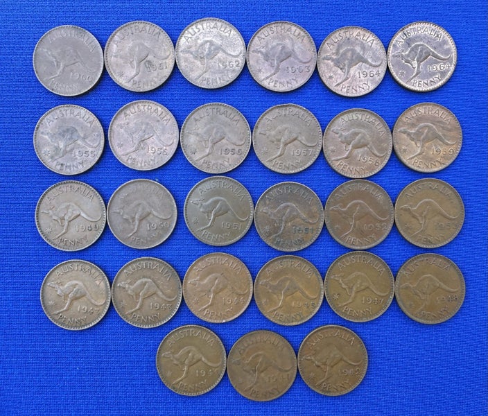 ***all different 1940-1964 Australia lot #6** Carousel 1
