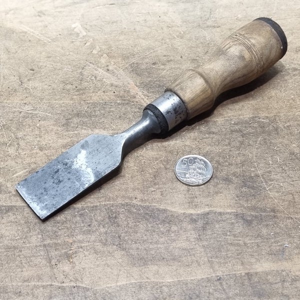 Ward & Payne Bevel Edge Butt Chisel 1-1/4 Inch Carousel 4