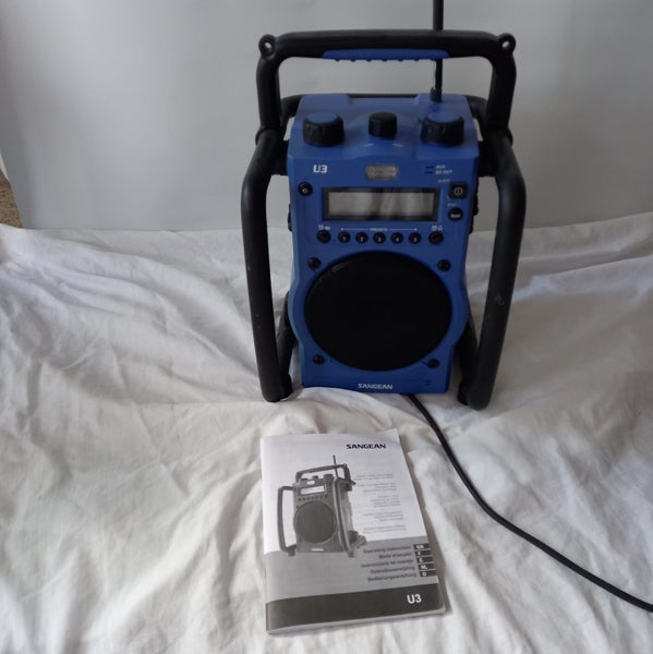Short Wave Radio Carousel 2