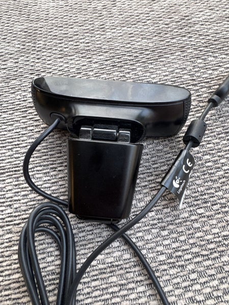 Logitech C910 HD Pro Webcam Carousel 2