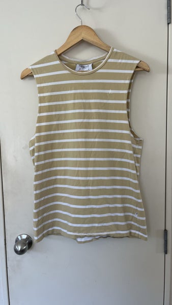 Federation Striped Singlet Carousel 1