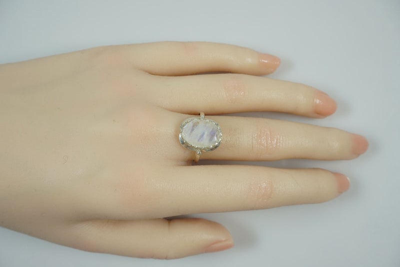 Large, Beautiful Moonstone Ring 925 Carousel 8