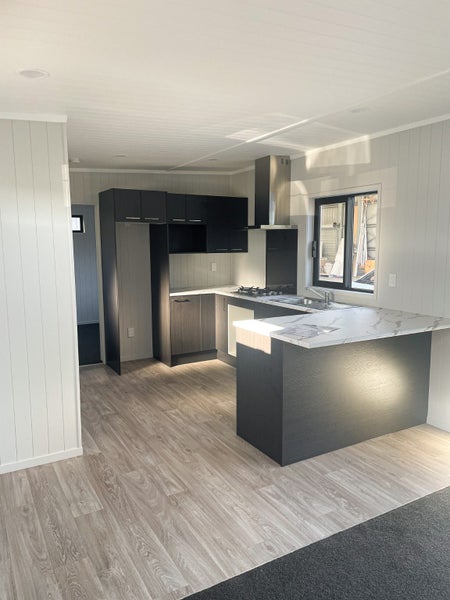 Unit2Go Large Tiny House 2 Bedroom 12.6m x 3.9m Carousel 1