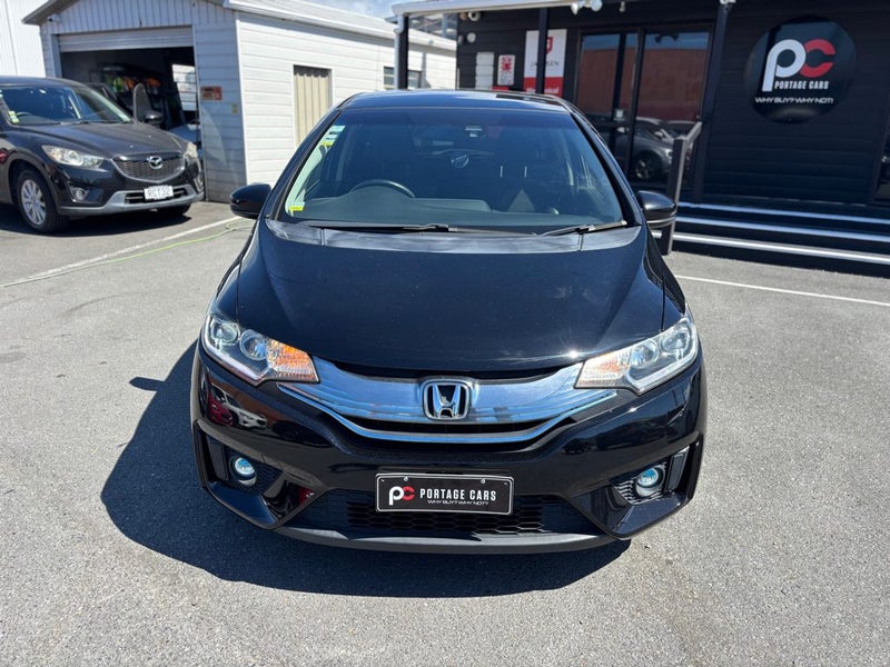 2013 Honda Fit Hybrid L Package62867852418050112