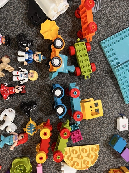 Duplo - multiple sets - 350 pieces approx Carousel 2