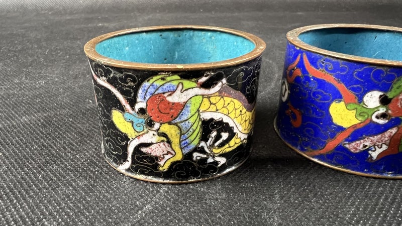 Antique Set of Three Chinese Cloisonné Napkin Rings - Lot Q976 Carousel 2