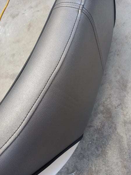 Marine Vinyl - Liquid Silver Carousel 1