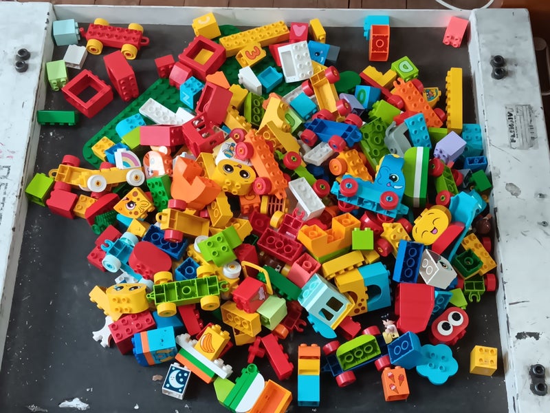 Collection of Duplo Carousel 1