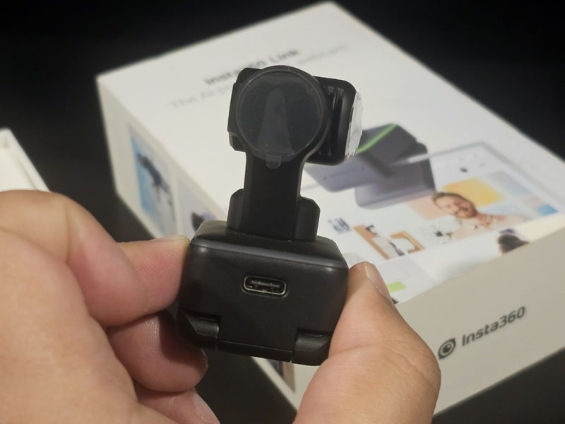 Insta360 Link Webcam Carousel 6