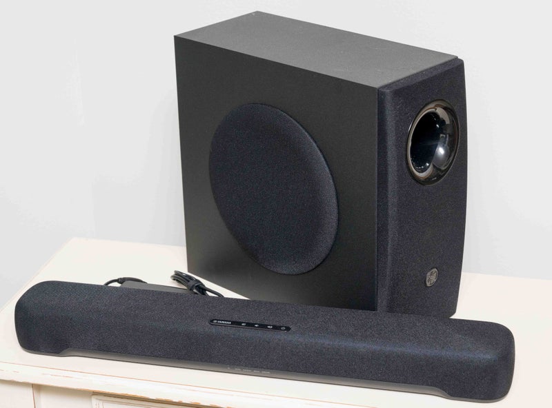 Near New Yamaha Sound Bar and Sub Woofer Carousel 1