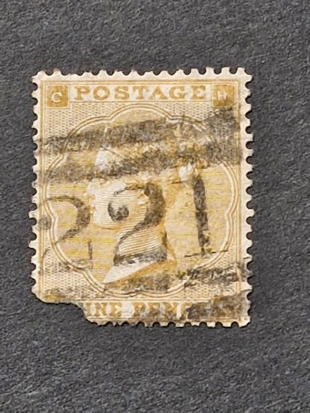 GB QV 1862 9d USED. CV£575 Carousel 1