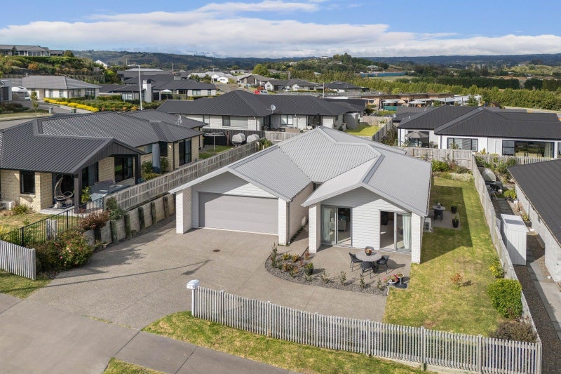 Image 1 of 25