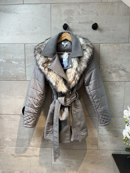 BNWT Heine grey mock fur and wool jacket. Size 10-12 rrp: $189.99 Carousel 1
