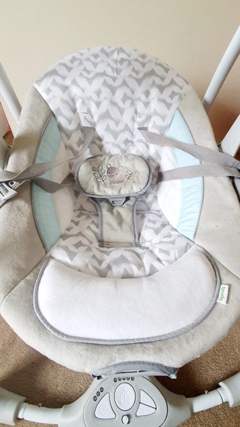 Baby Ingenuity convertMe Swing 2-seat portable swing Carousel 2