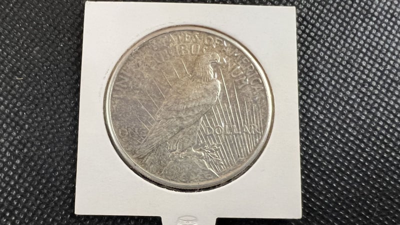 1926-S USA Silver Peace Dollar Coin - San Francisco Mint - Lot Y942 Carousel 2