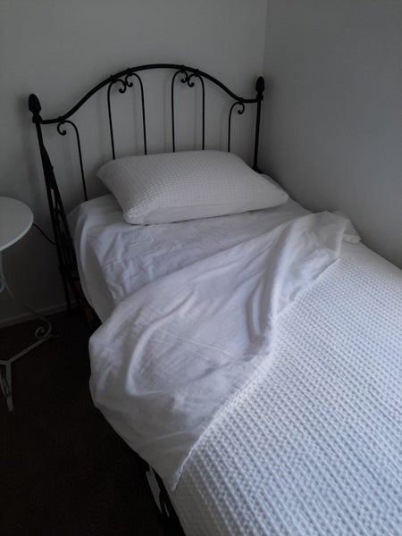 French Daybed. Just Gorgeous.62933725194881113