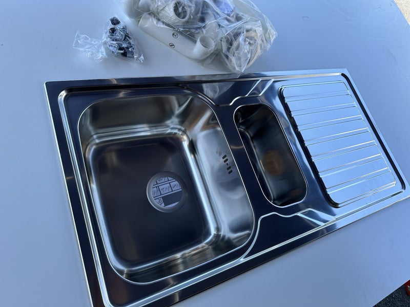 Kitchen Sinks By Rodi - Okio plus (Boxed Includes Waste Kit & Clips) Carousel 2