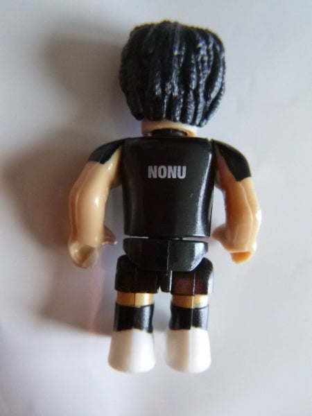 MAÁ NONU Playmobil All Black Miniature – Size 4.5cm Carousel 2