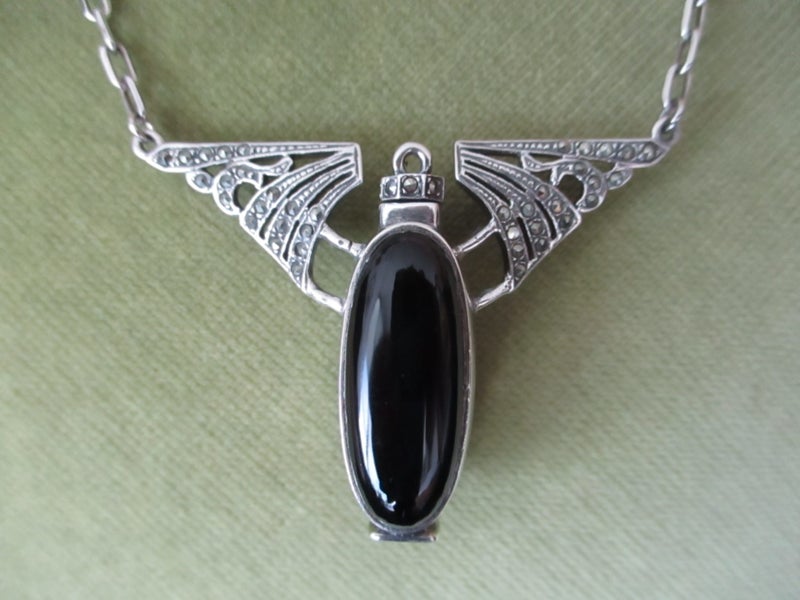 Marcasite Silver (Scent Bottle) Pendant Carousel 2
