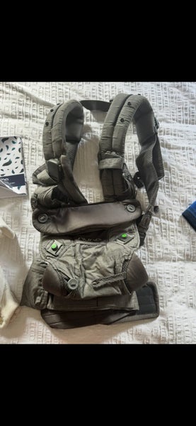 Nuna cudl baby carrier Carousel 2