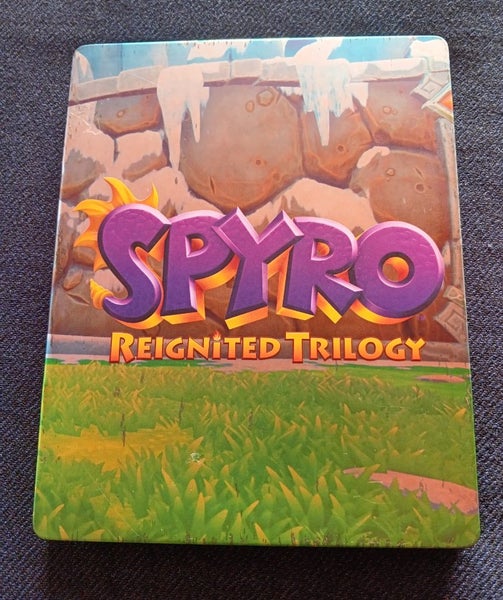 Spyro Reignited Trilogy Steelbook Carousel 1