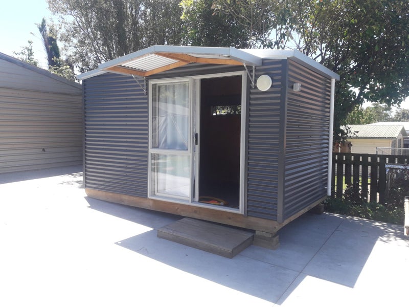 Portable Cabin 10sqm Free delivery in the waikato62938586917633112