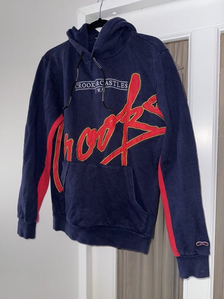 [BUNDLE] Men’s Hoodies in near perfect condition Carousel 2