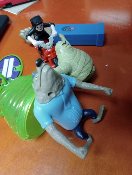 BULK McDonald's Hotel Transylvania Carousel 1