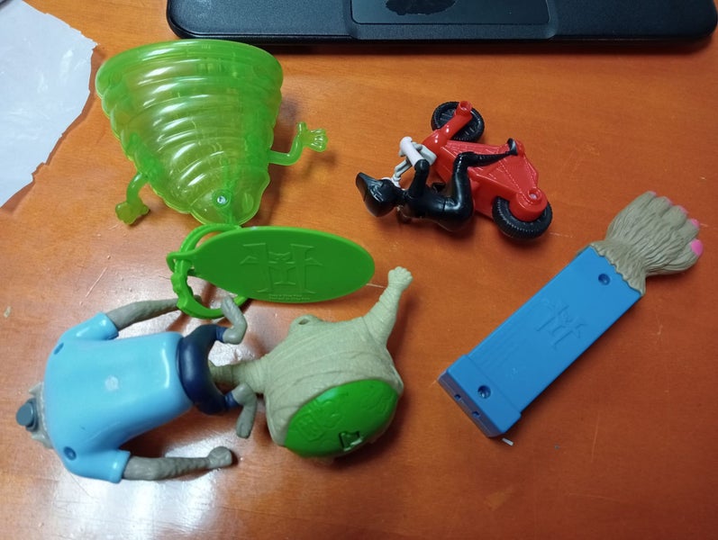 BULK McDonald's Hotel Transylvania Carousel 2