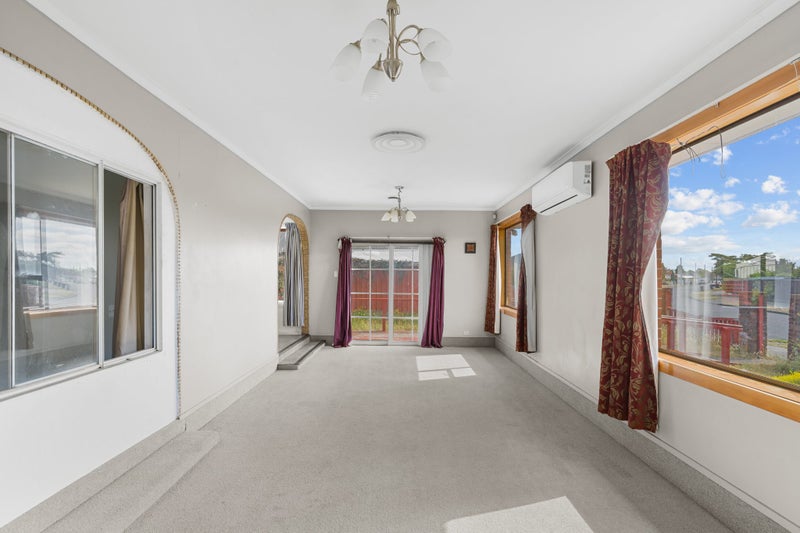 Image 2 of 15