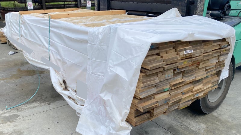 VITEX DECKING, ex 150 x 25mm, 135 x 19mm - SECONDS - 630m - RK46325 Carousel 1